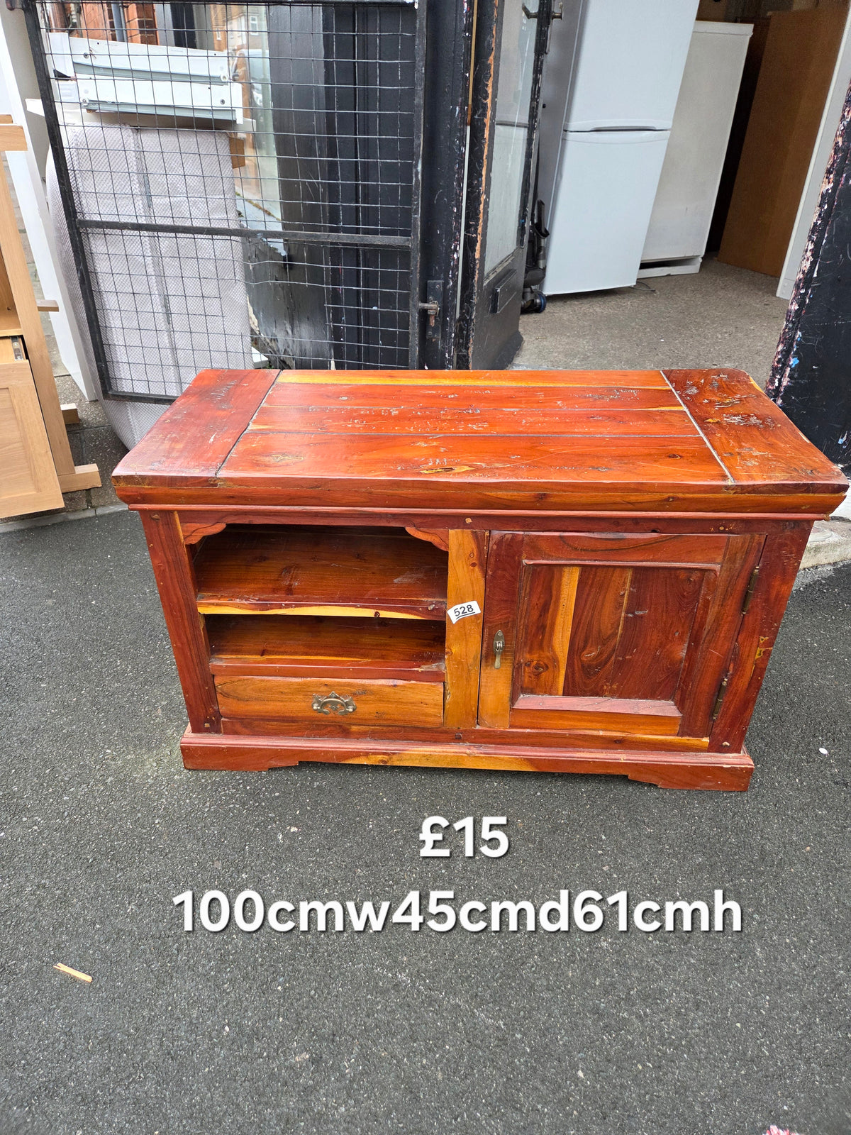 Tv unit Free Delivery in Leicester