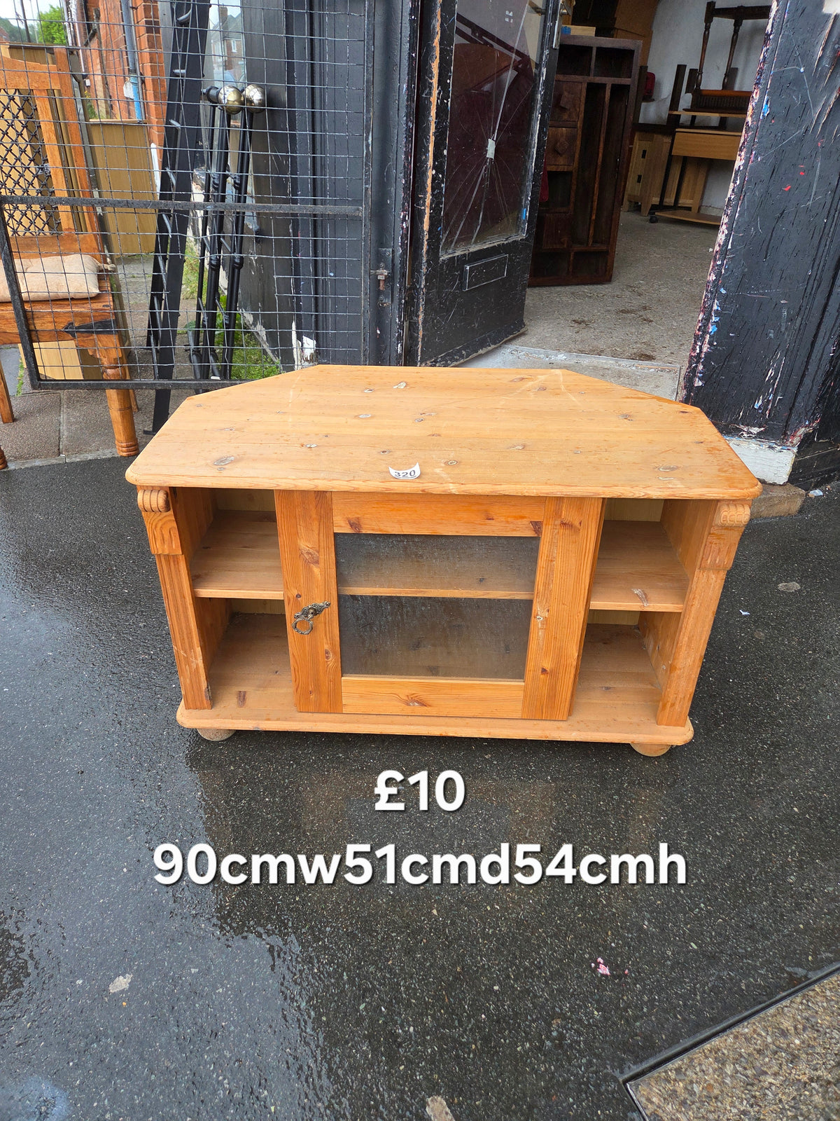 Tv unit Free Delivery in Leicester