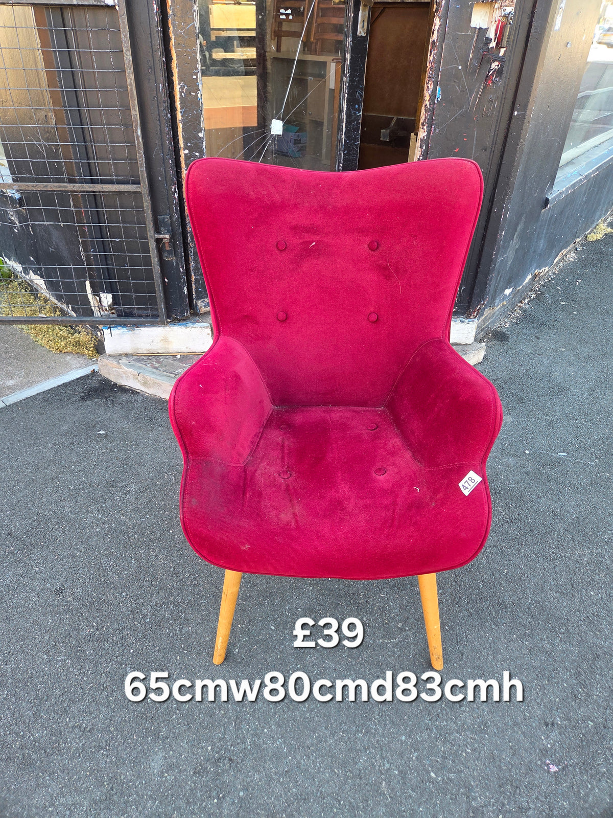 Armchair Free Delivery in Leicester