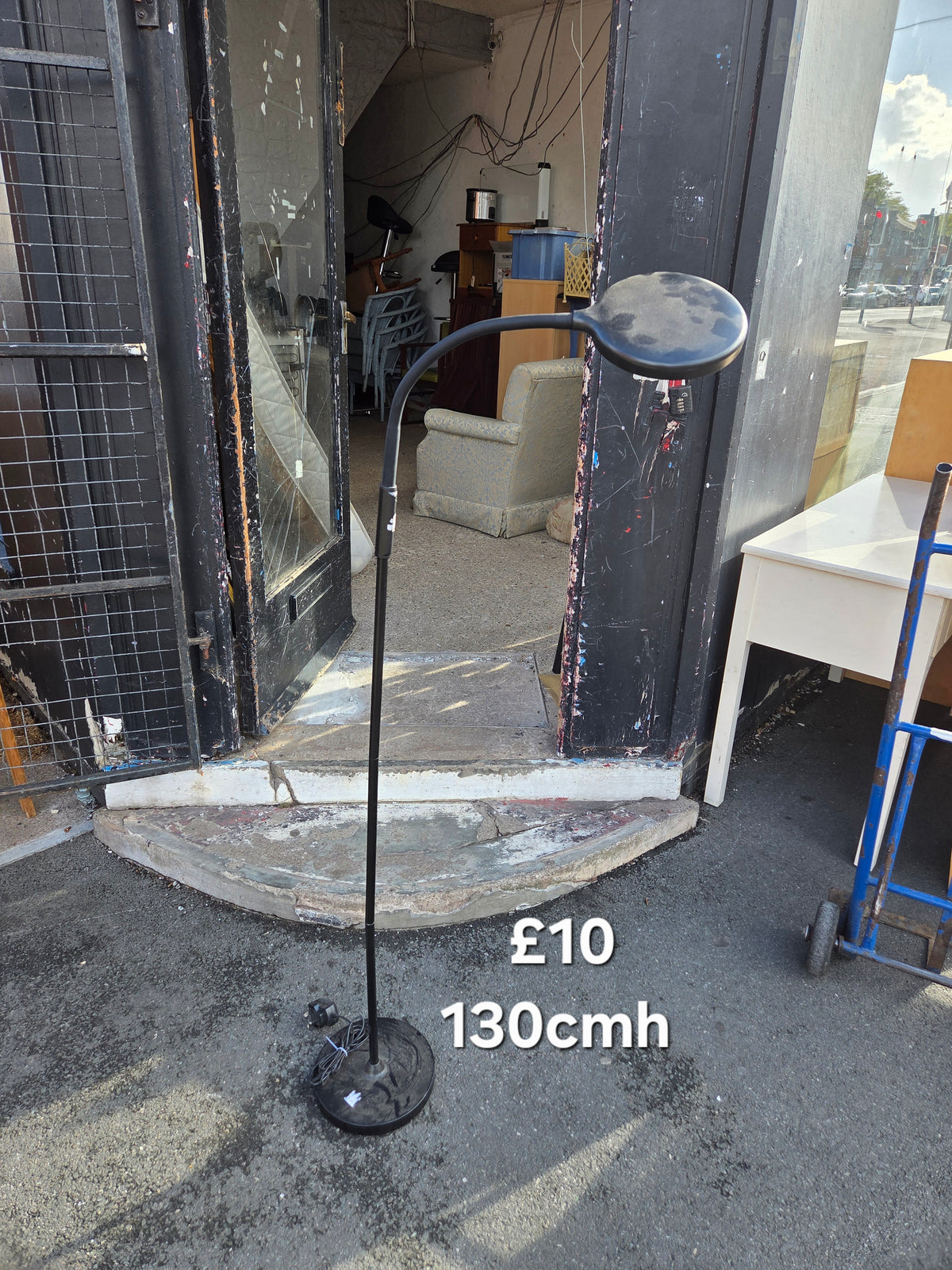 Standing lamp Free Delivery in Leicester