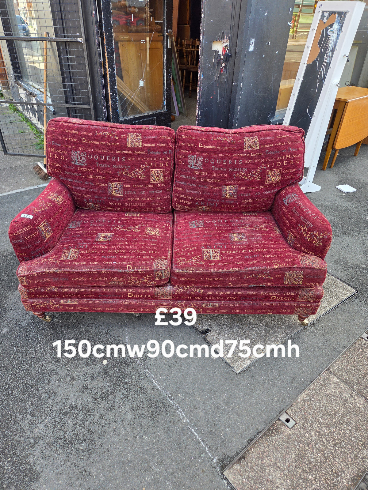 Sofa Free Delivery in Leicester