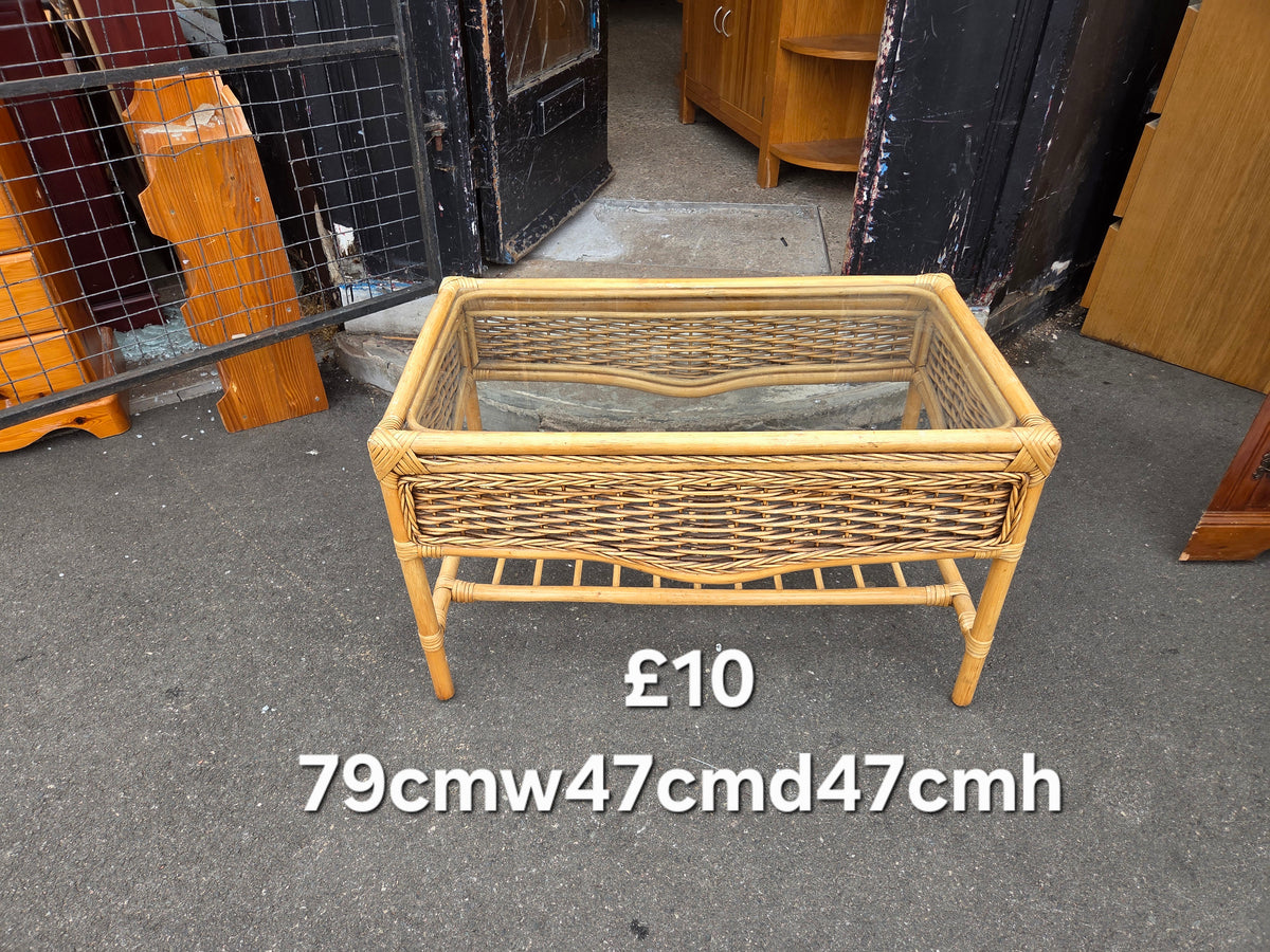 Wicker coffee table 🌟 Free delivery in Leicester 🌟
