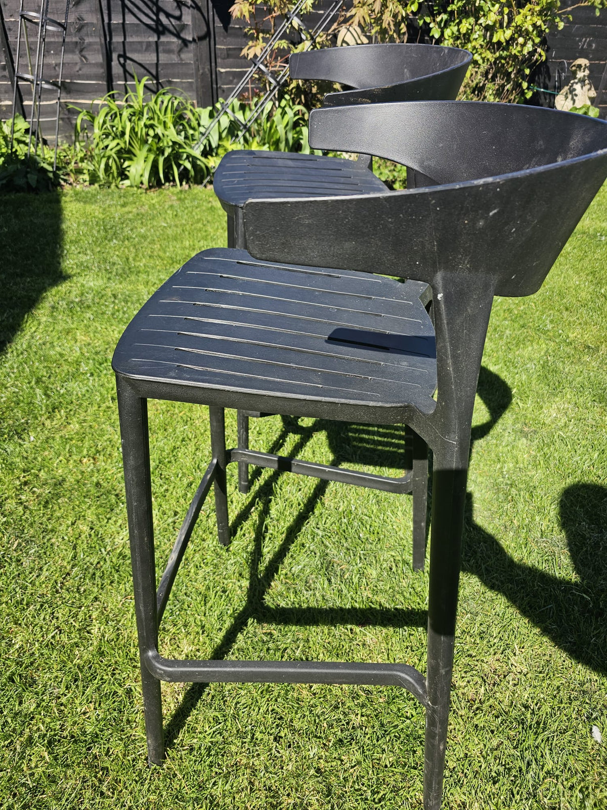 2 bar stools Free Delivery in Leicester
